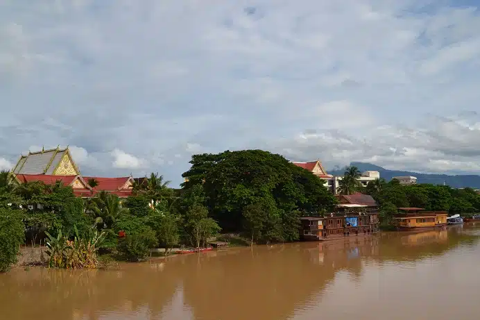 laos 2