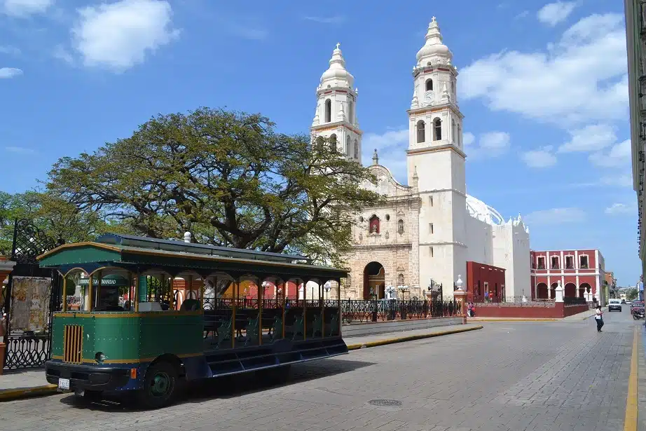 1463303900 9085 ob 044814 campeche